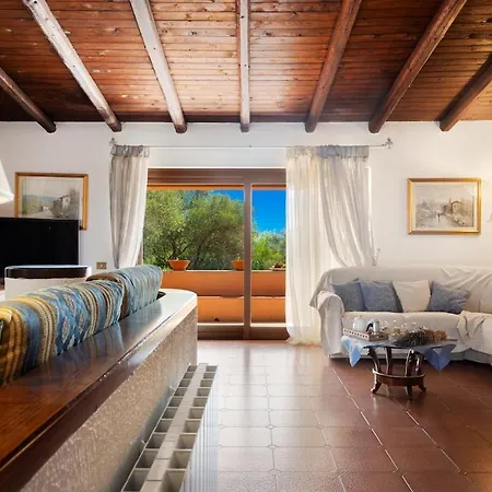 Glicine -historic Mediterranean Villa- Apartman