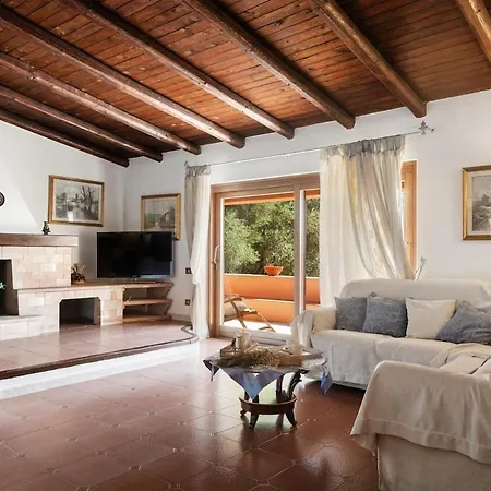 Glicine -historic Mediterranean Villa- Apartment